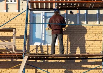 Why Hiring a Licensed Siding Contractor Protects You from Liability ...