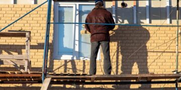 Why Hiring a Licensed Siding Contractor Protects You from Liability ...