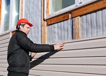Siding Replacement Guide: When Is It Time To Replace?