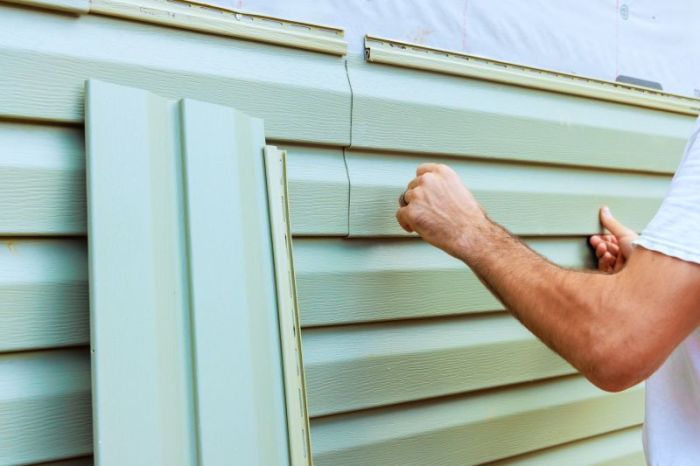 Information About Vinyl Siding Panel Repair and Replacement | Vinyl ...
